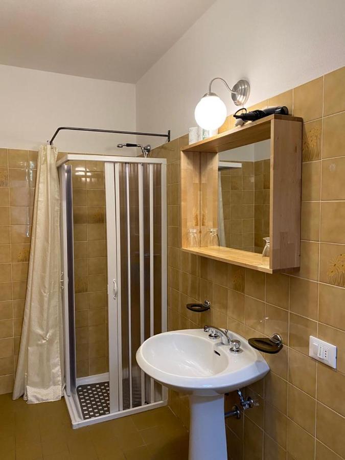 Monno Albergo Quai מראה חיצוני תמונה